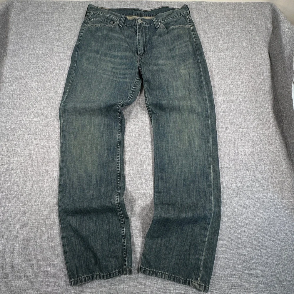 Levis 514 Straight Fit Jeans Mens 36x32 (Fits as 35x32) Blue Medium Wash Denim